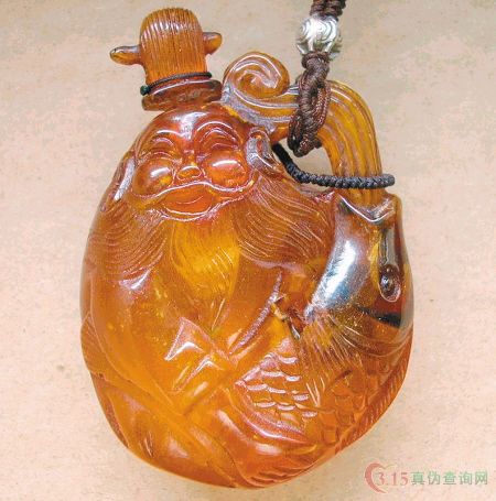 怎样鉴别琥珀伪劣品